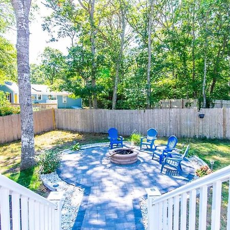 New Fire Pit Area & Central A C Villa Barnstable Exterior photo